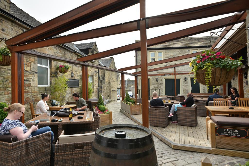 The Woolly Sheep Inn Skipton Exterior photo